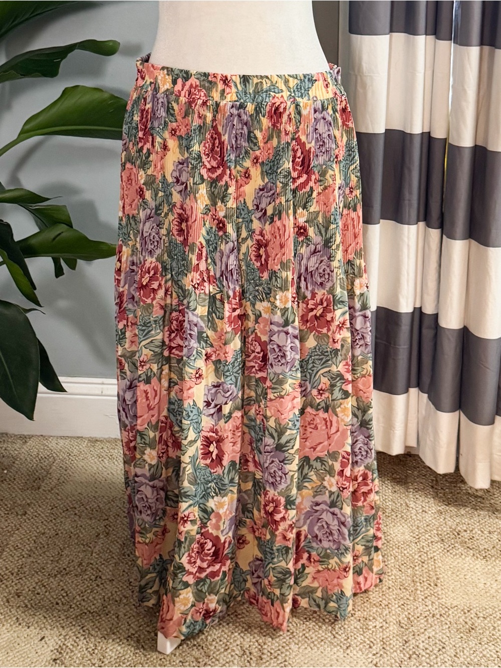 Vintage Sag Harbor Floral Pleated Midi Skirt Size Large Cottagecore - Picture 10 of 10